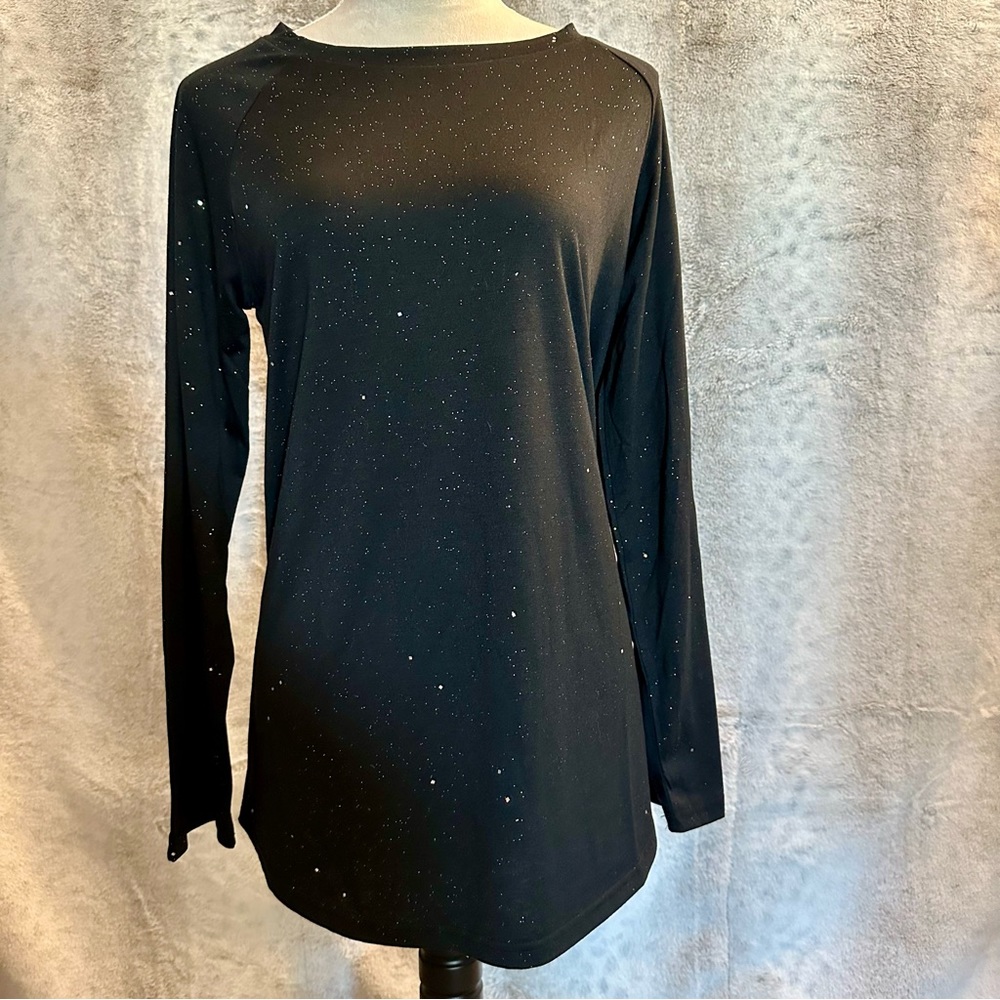 Women’s Black & Silver Glittery Long Sleeve Top, NWT, M